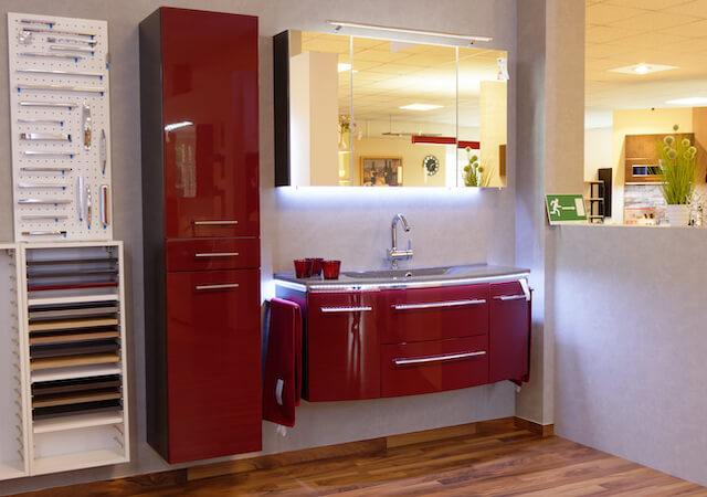 Badezimmermöbel rot